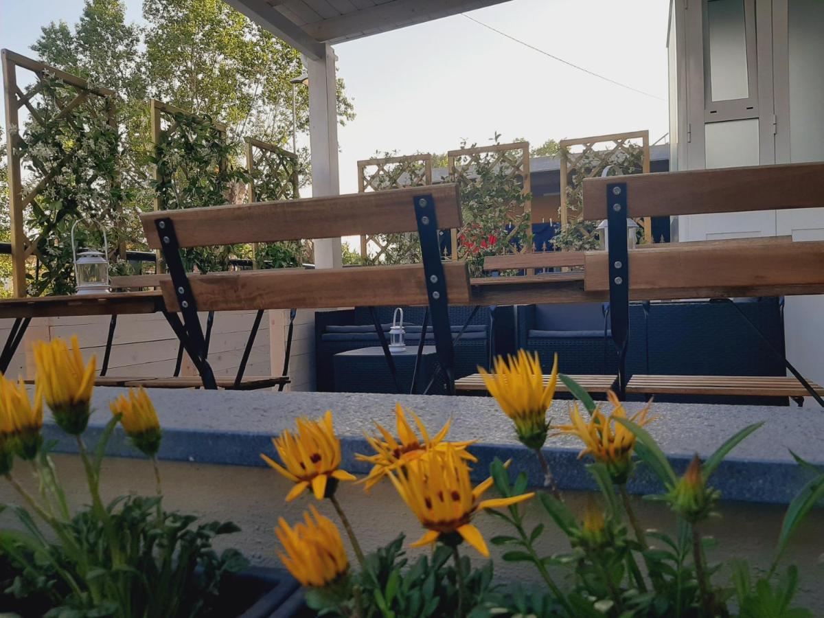 Eat&Stay B&B Pompeia Exterior foto